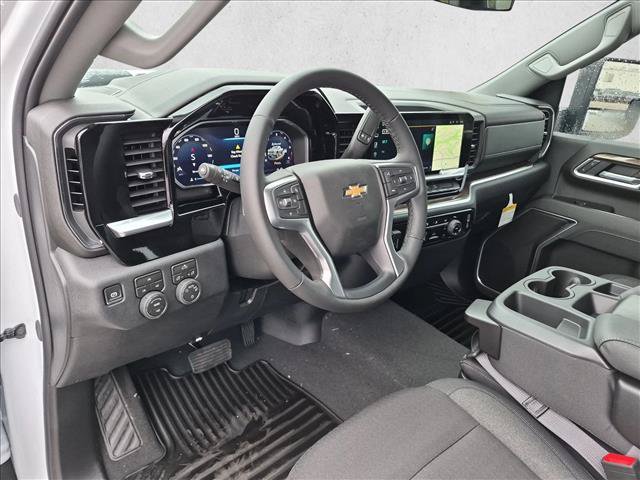 New 2026 Chevrolet Silverado 2500 LT w/ Z71 Off-Road Package AWD/4WD image 3