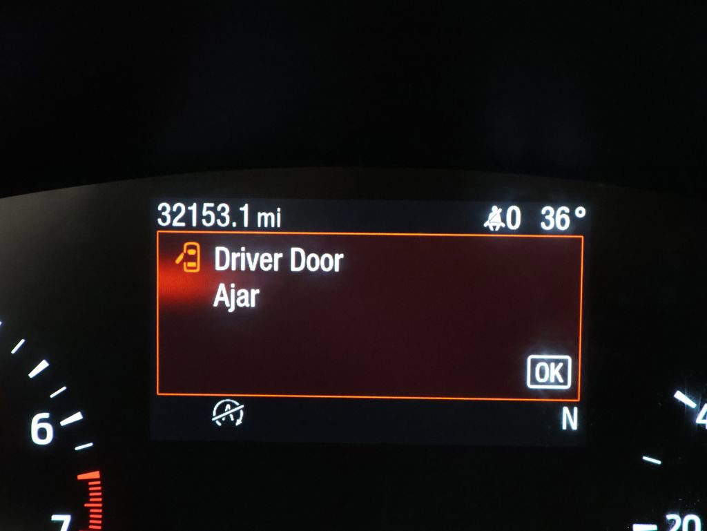 Used 2020 Ford Escape SE image 38