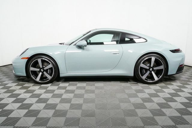 Certified 2026 Porsche 911 Carrera RWD image 28