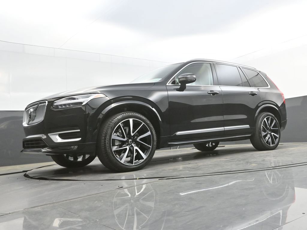 Certified 2023 Volvo XC90 B6 Plus w/ Protection Package Premier image 23
