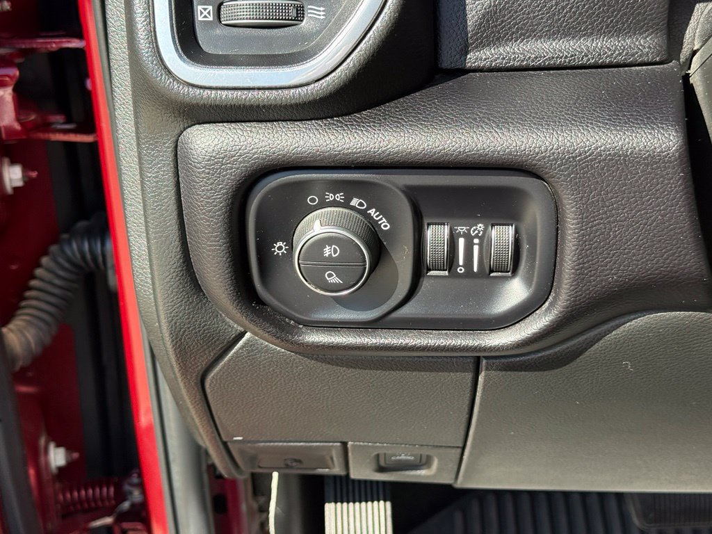 Used 2024 RAM 2500 Laramie w/ Night Edition AWD/4WD image 20