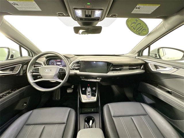 Used 2025 Audi Q4 e-tron Premium w/ Convenience Package image 3