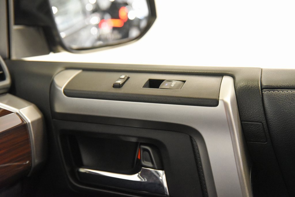 Used 2018 Toyota 4Runner Limited image 29