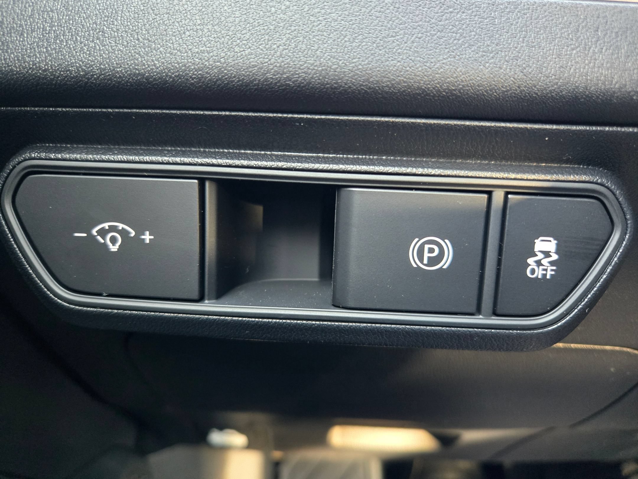 New 2026 Kia K4 FWD image 24
