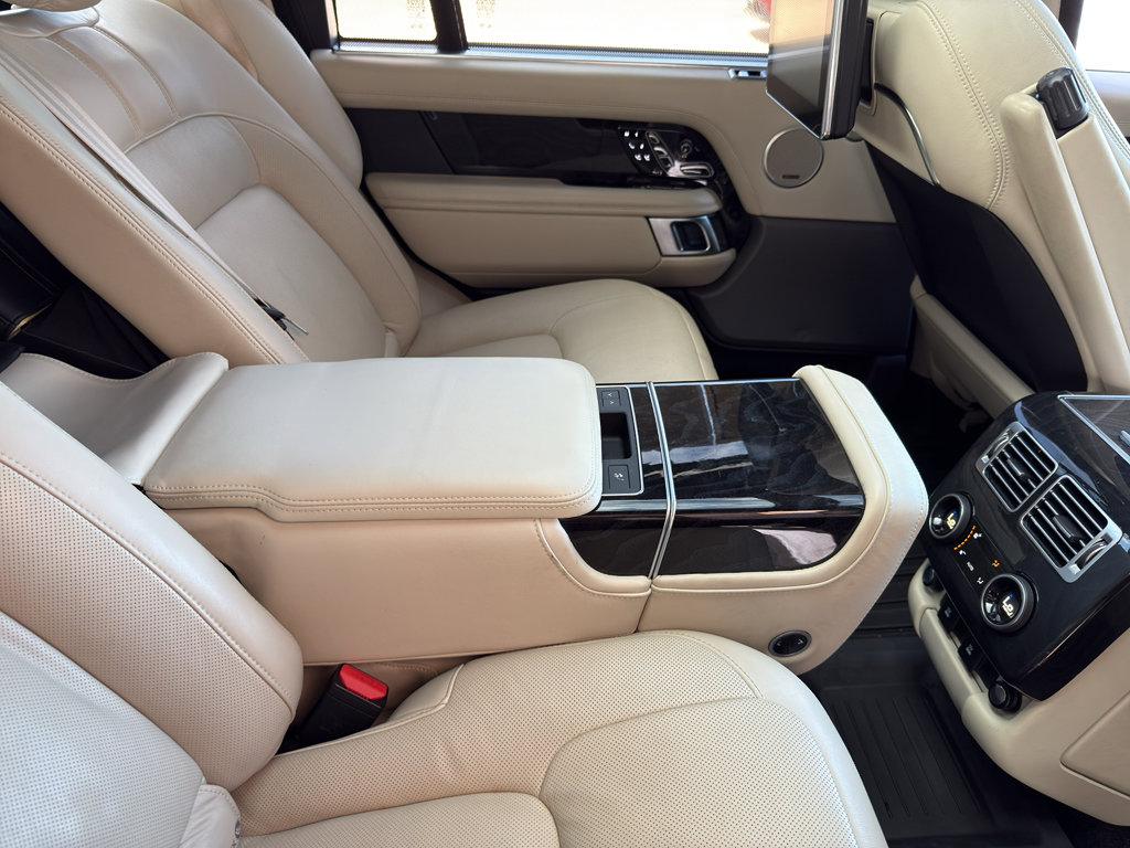 Used 2020 Land Rover Range Rover Long Wheelbase Autobiography AWD/4WD image 25