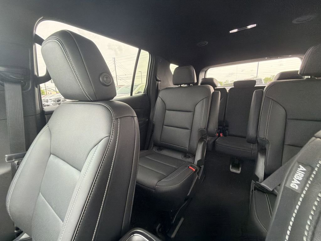 New 2026 Chevrolet Traverse LT FWD image 12