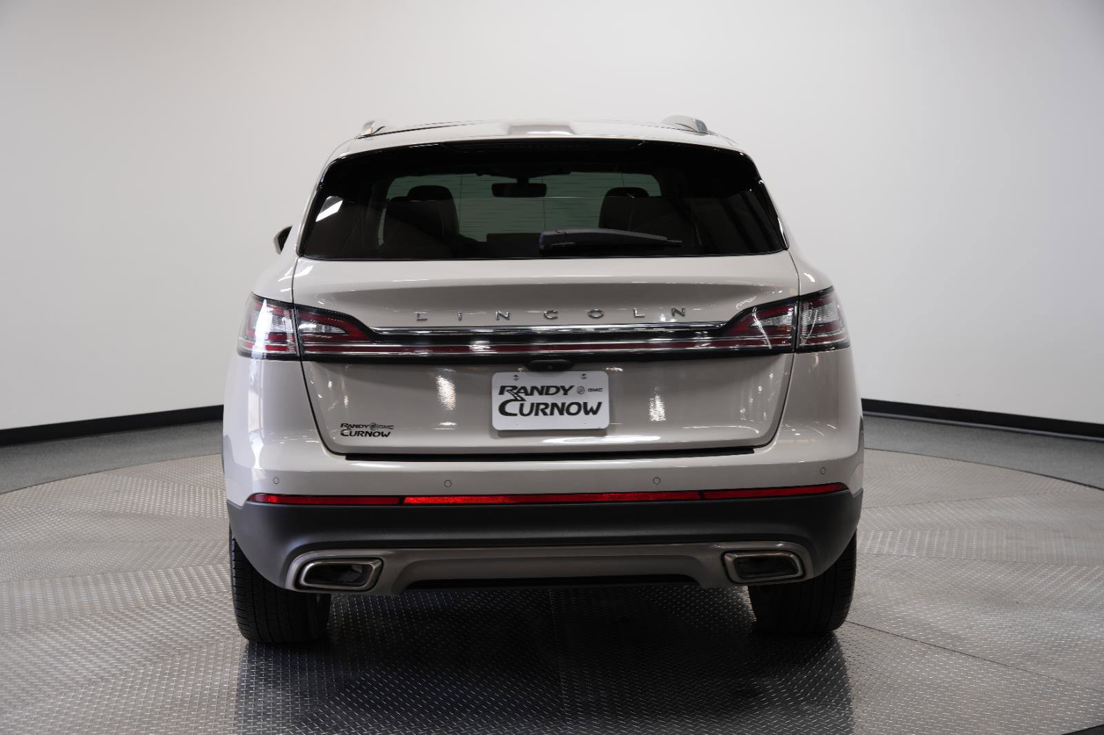 Used 2022 Lincoln Nautilus Reserve image 7