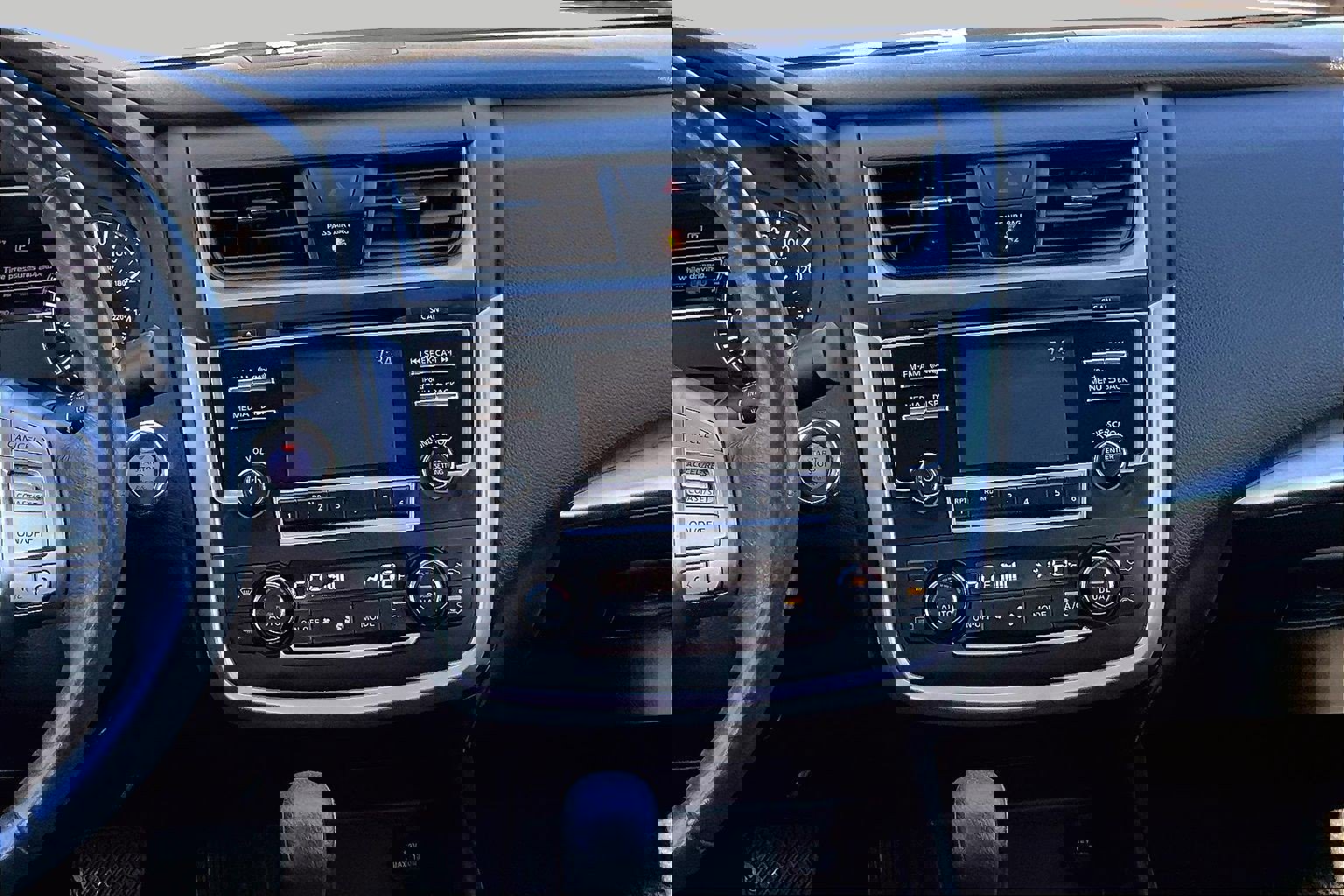 Used 2017 Nissan Altima 2.5 SV image 6