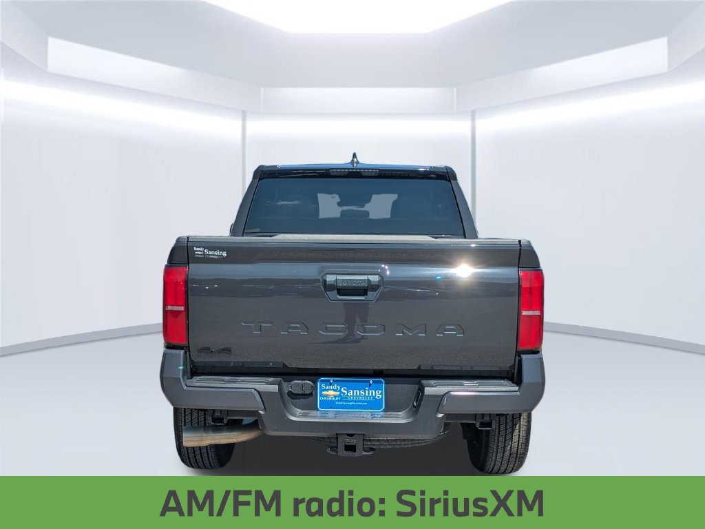 Used 2025 Toyota Tacoma TRD Sport AWD/4WD image 5