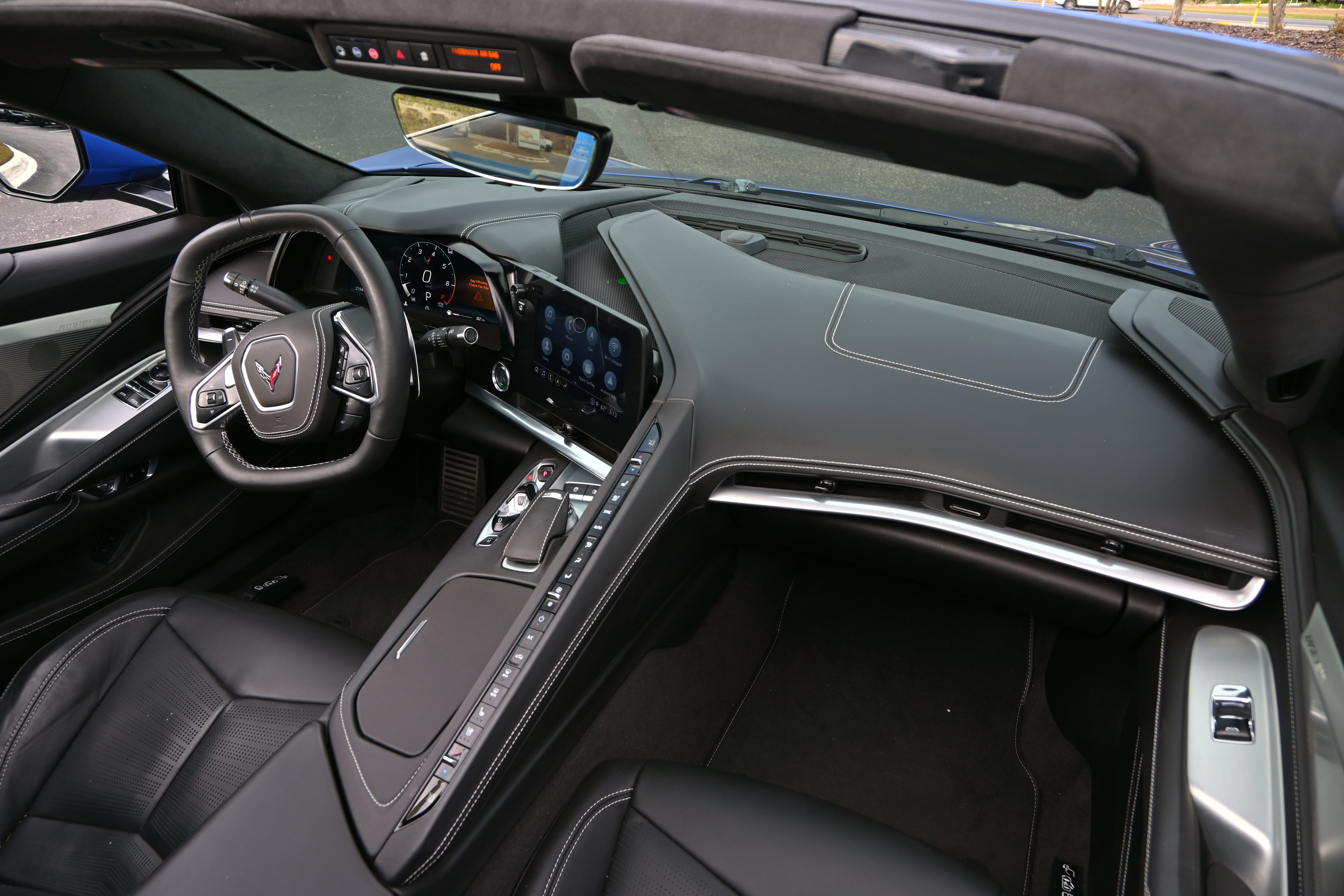 Used 2023 Chevrolet Corvette Stingray Premium Cpe w/ Z51 Performance Package RWD image 11