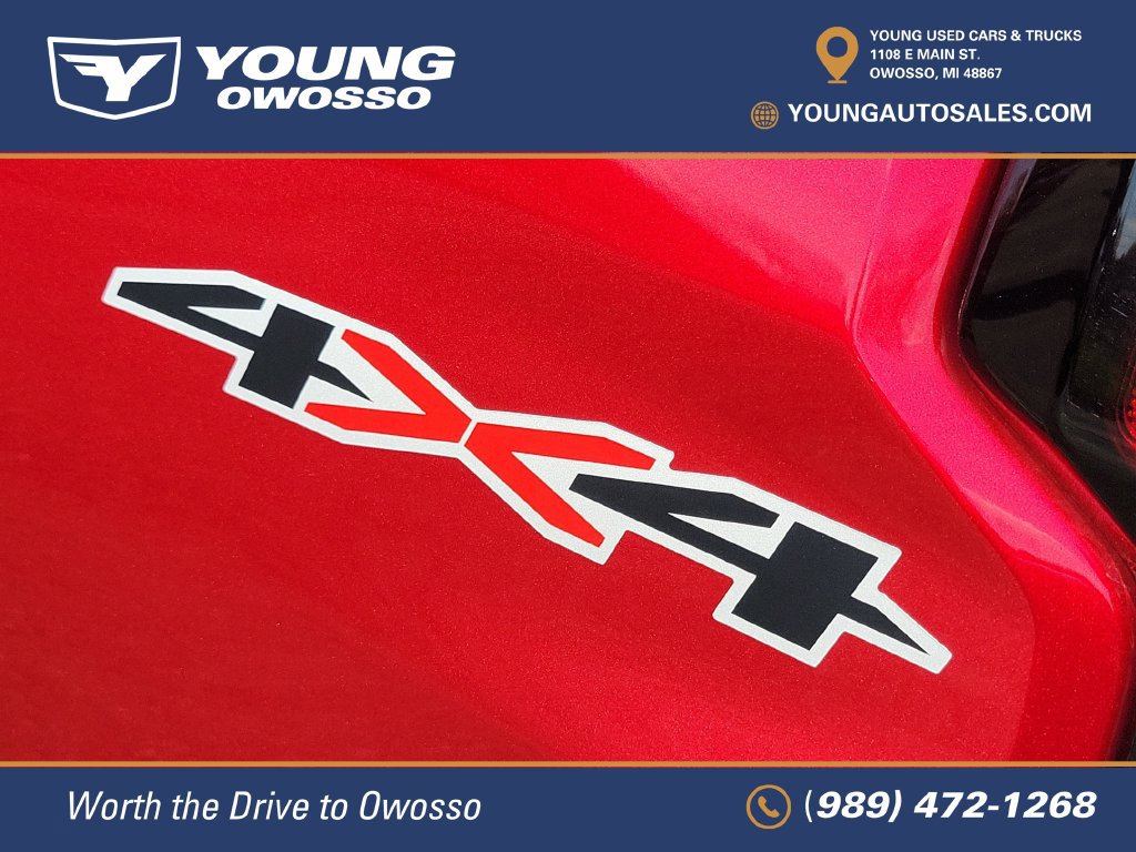 Used 2024 Chevrolet Colorado LT w/ LT Convenience Package II AWD/4WD image 10