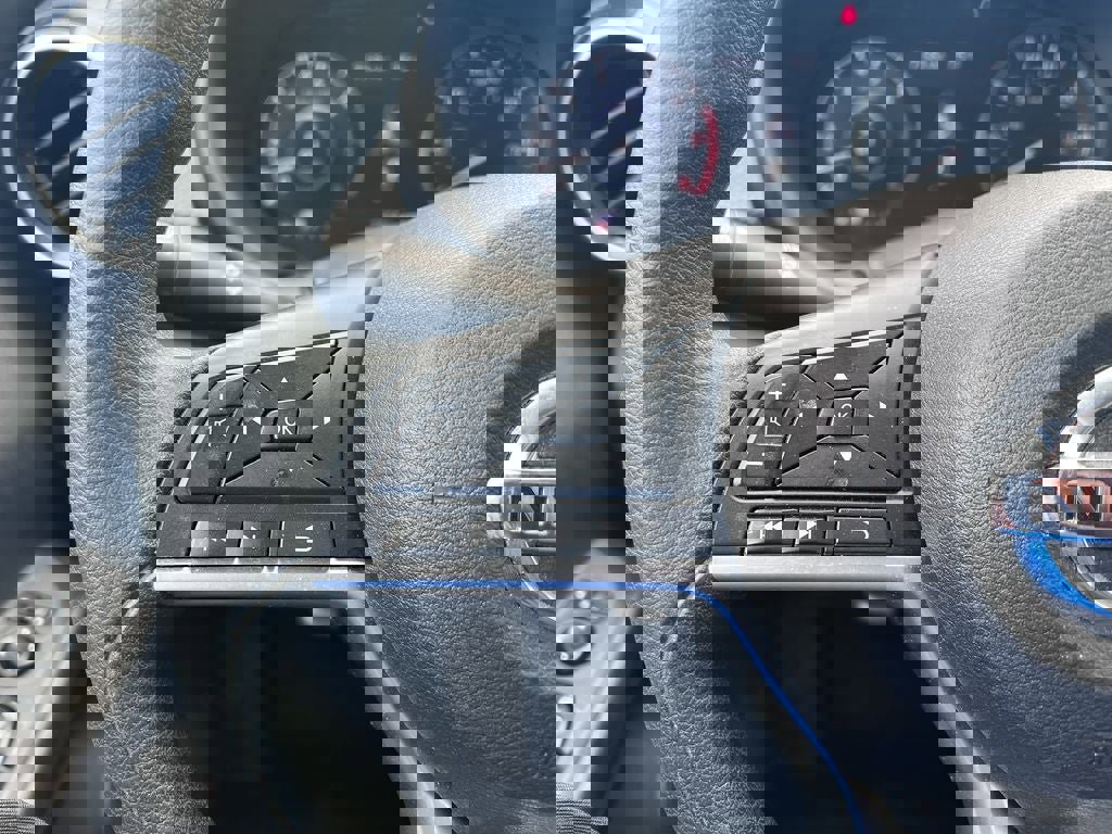 Used 2021 Nissan Kicks SV FWD image 22