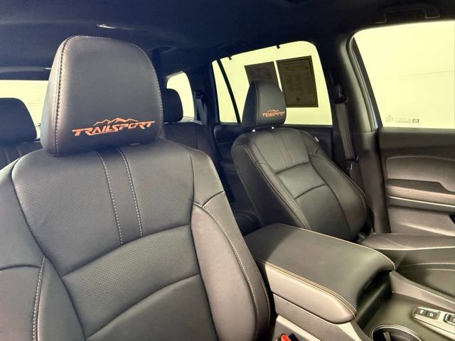 Used 2025 Honda Passport TrailSport image 57