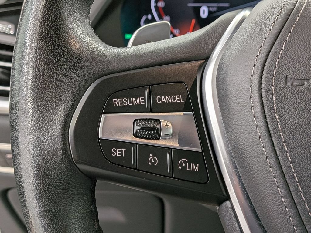 Used 2021 BMW X5 xDrive40i w/ Executive Package AWD/4WD image 18