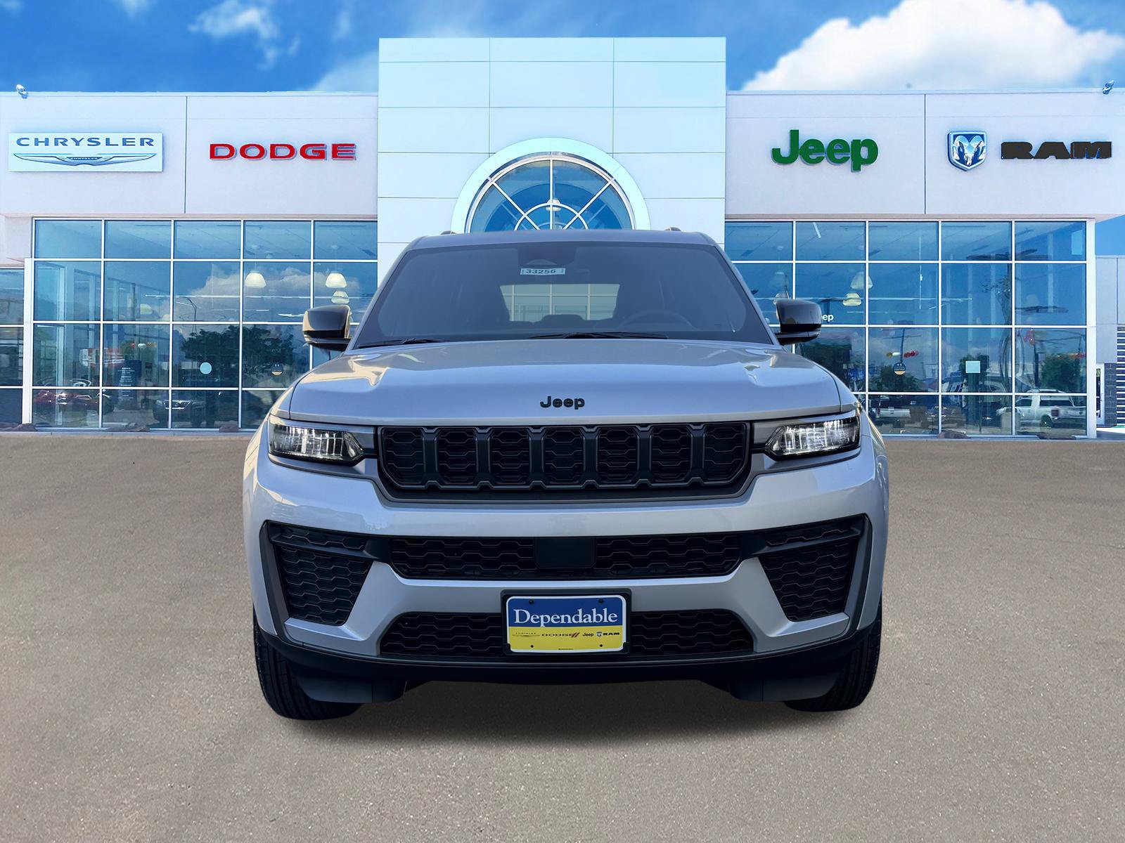 New 2026 Jeep Grand Cherokee Altitude RWD image 3