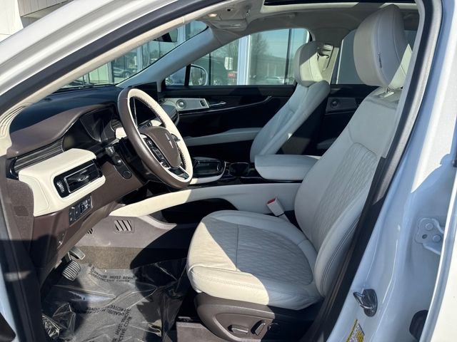 Used 2022 Lincoln Nautilus Black Label image 10