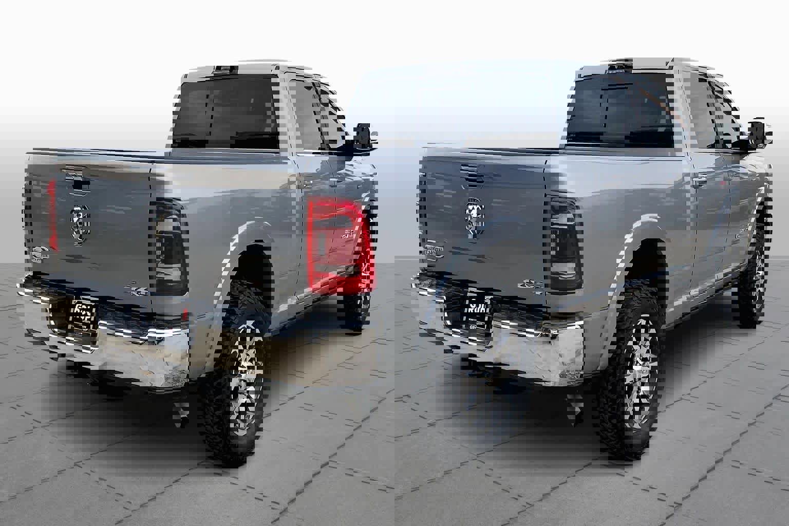 Used 2022 RAM 2500 Limited image 13