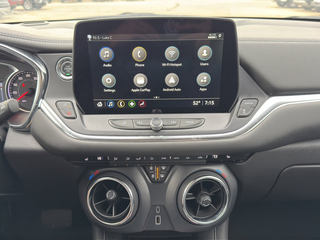 Used 2025 Chevrolet Blazer LT AWD/4WD image 12