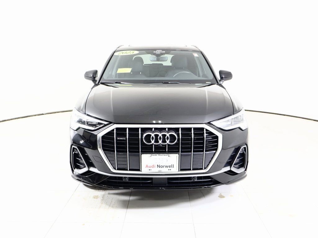 Used 2025 Audi Q3 2.0T Premium Plus w/ Premium Plus Package image 11