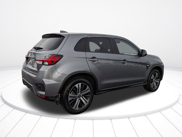 Used 2026 Mitsubishi Outlander Sport ES AWD/4WD image 3