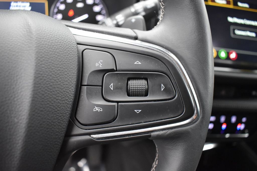 Used 2023 Buick Envision Avenir AWD/4WD image 17