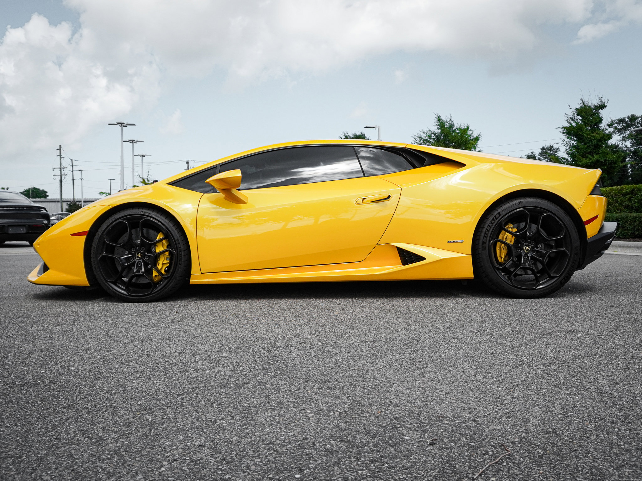 Used 2015 Lamborghini Huracan LP 610-4 AWD/4WD image 8