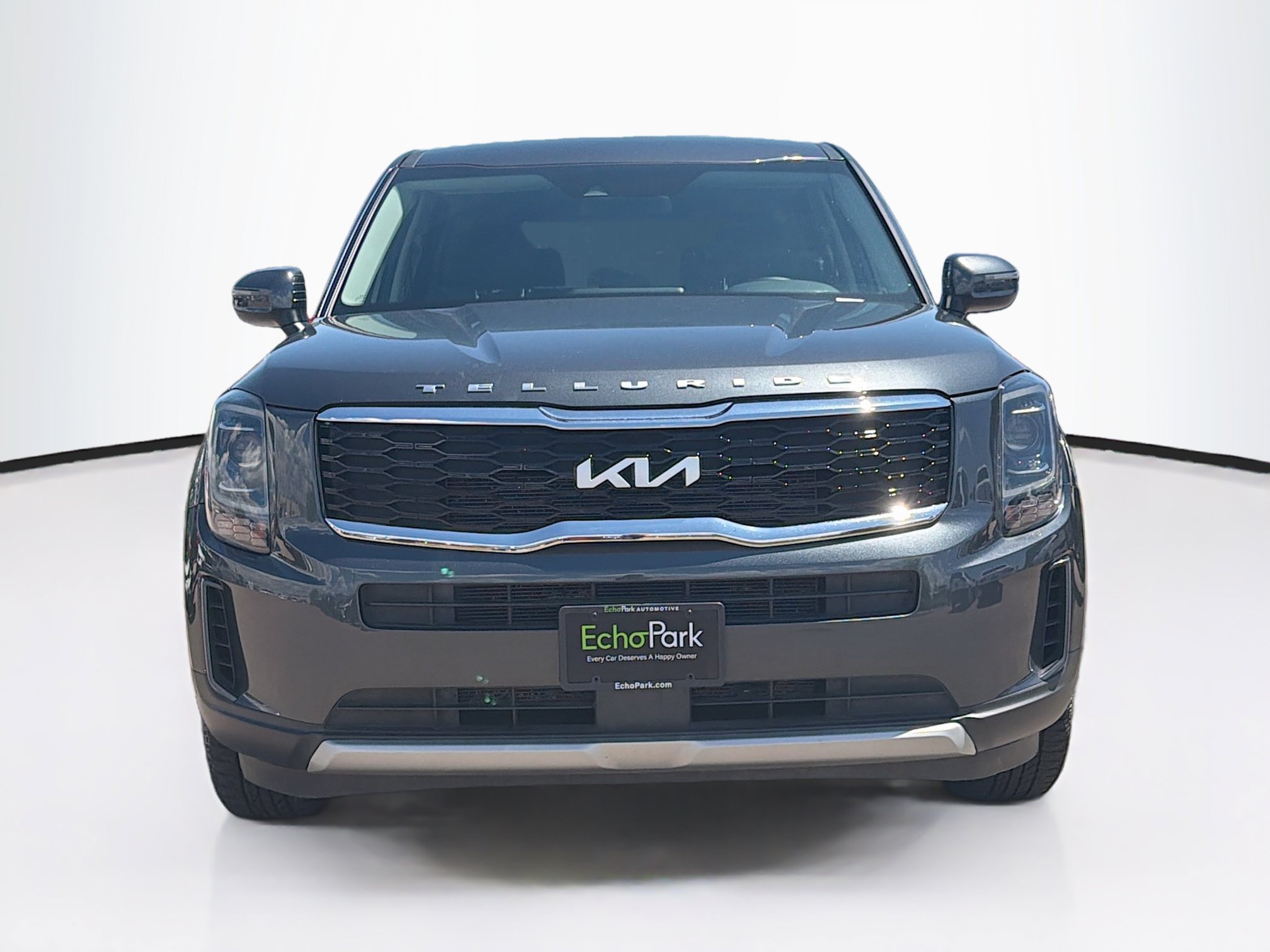 Used 2022 Kia Telluride LX AWD/4WD image 2
