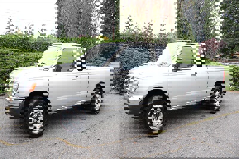 Used 1999 Nissan Frontier XE