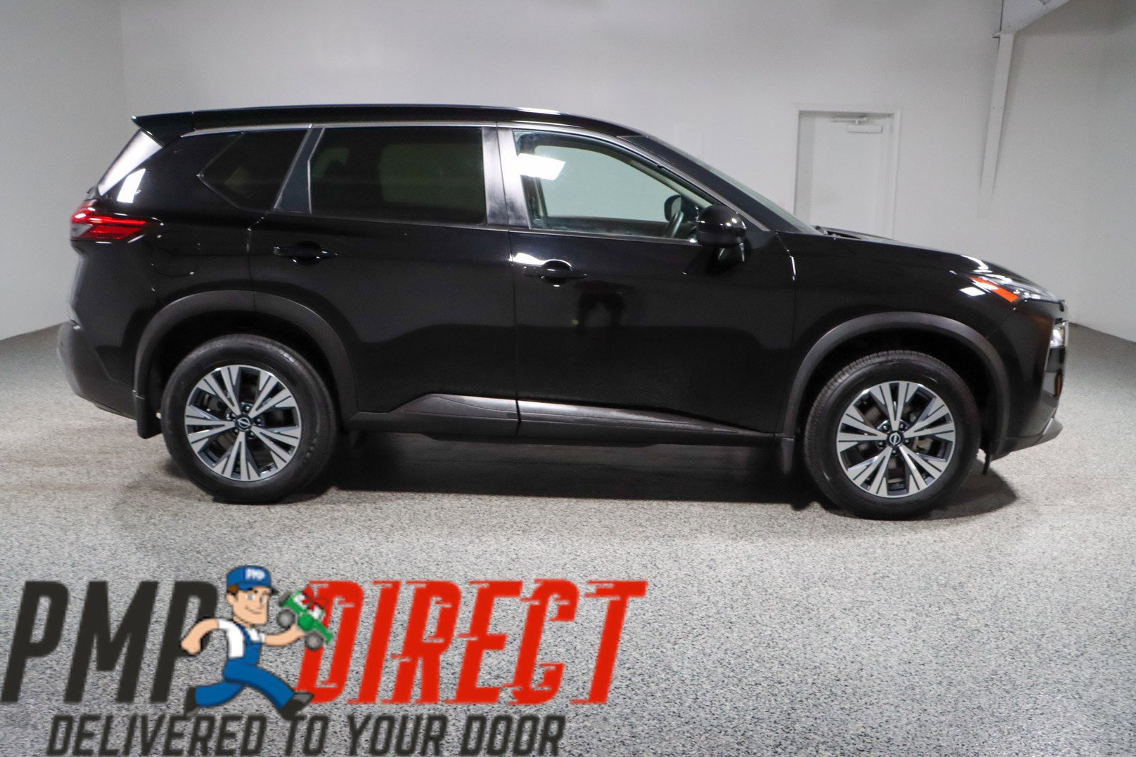 Used 2023 Nissan Rogue SV image 6