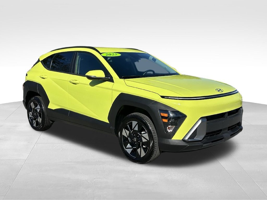 Used 2025 Hyundai Kona SEL AWD/4WD image 1