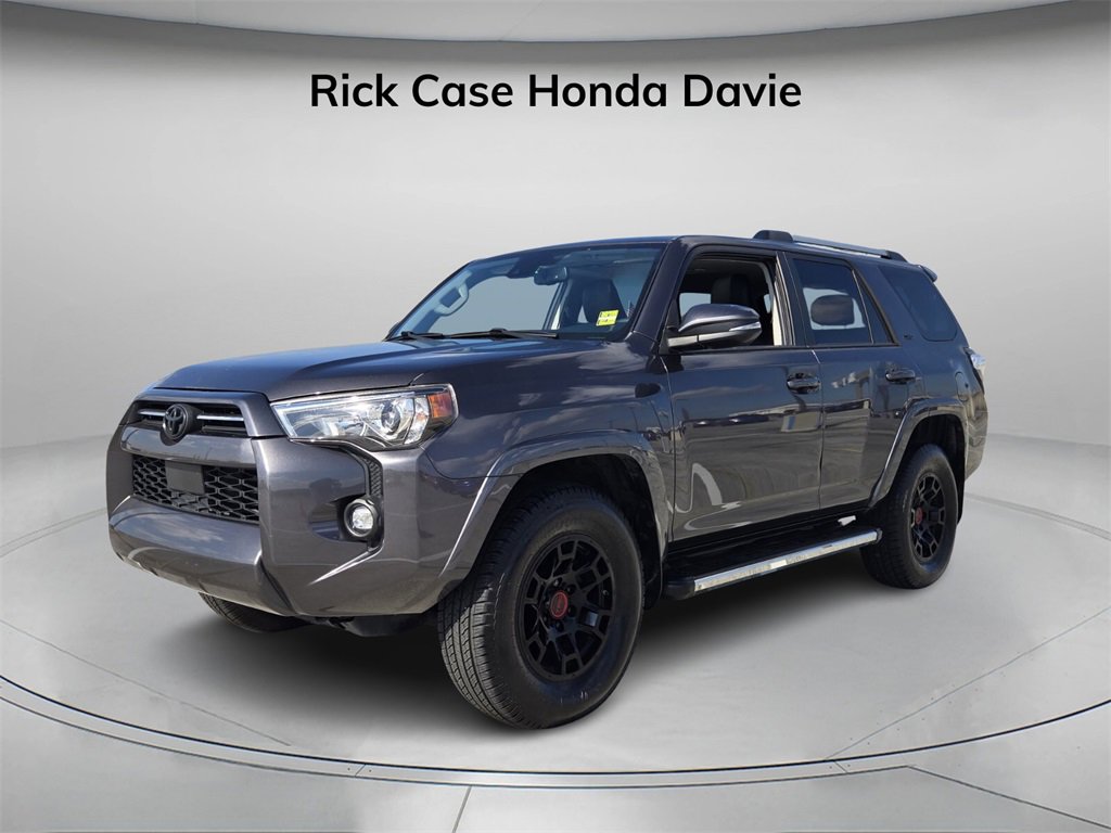 Used 2021 Toyota 4Runner SR5 Premium w/ Moonroof Package image 9