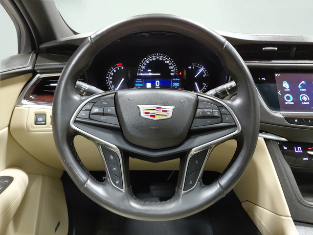 Certified 2018 Cadillac XT5 Luxury w/ Driver Awareness Package FWD image 24
