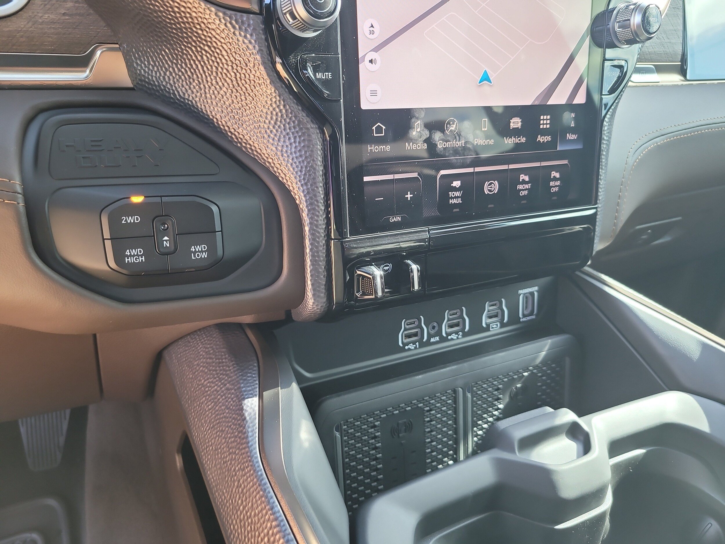New 2026 RAM 3500 Longhorn AWD/4WD image 18
