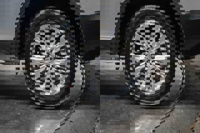 Certified 2015 Toyota RAV4 Limited image 10