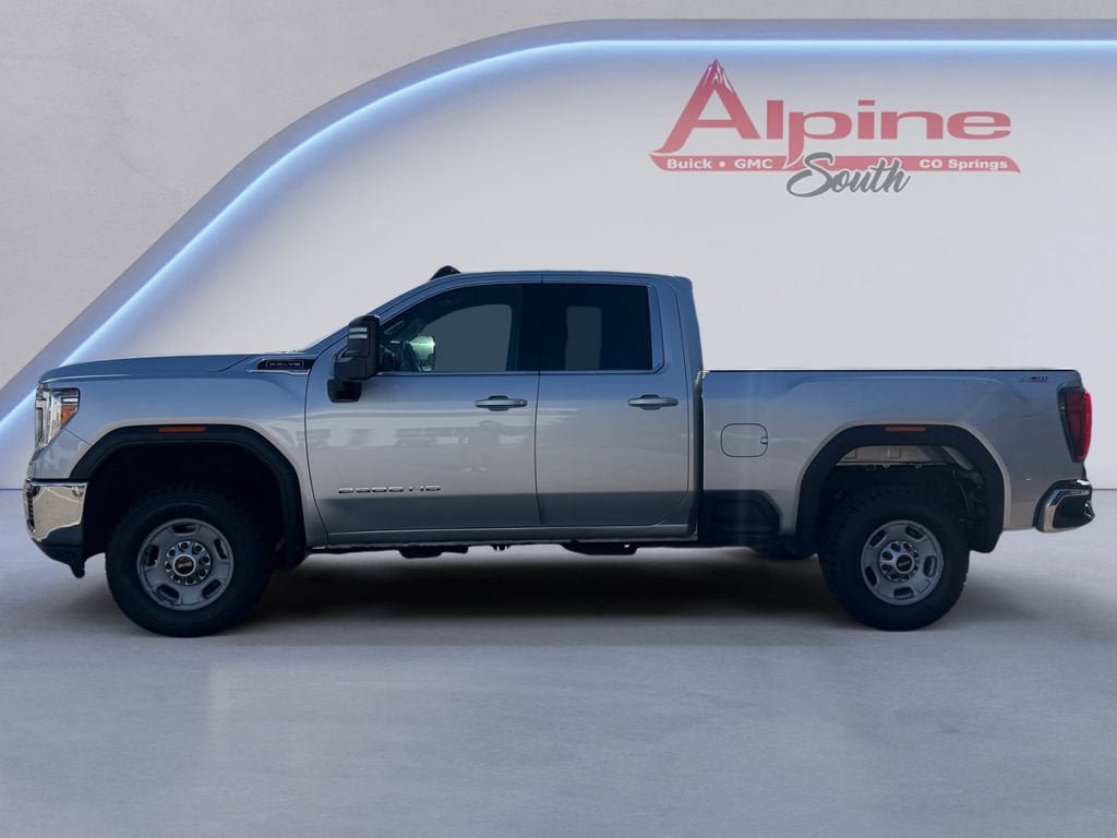 Used 2022 GMC Sierra 2500 SLE w/ X31 Off-Road Package AWD/4WD image 2