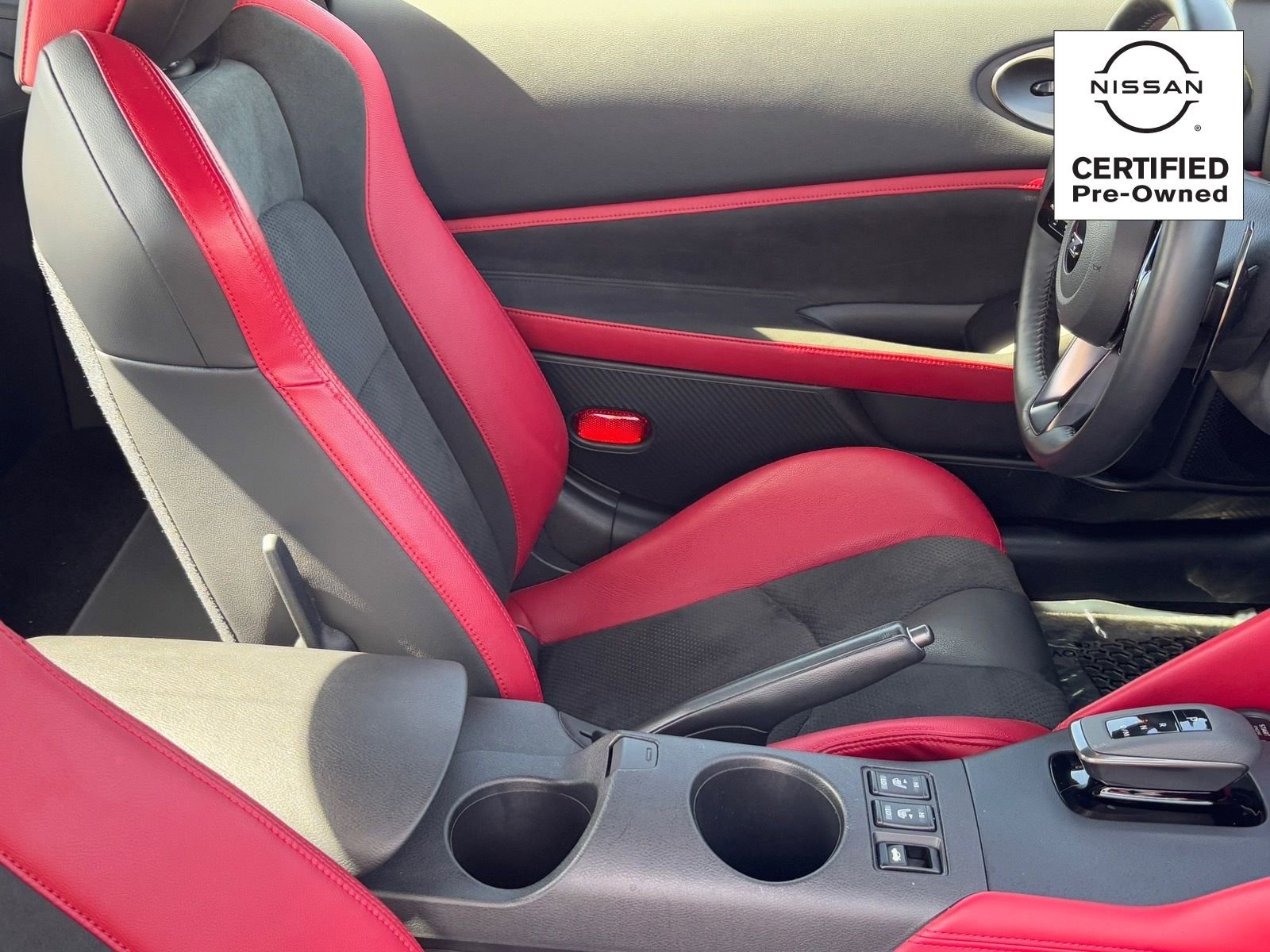 Certified 2024 Nissan Z Performance w/ Floor Mat Package image 12