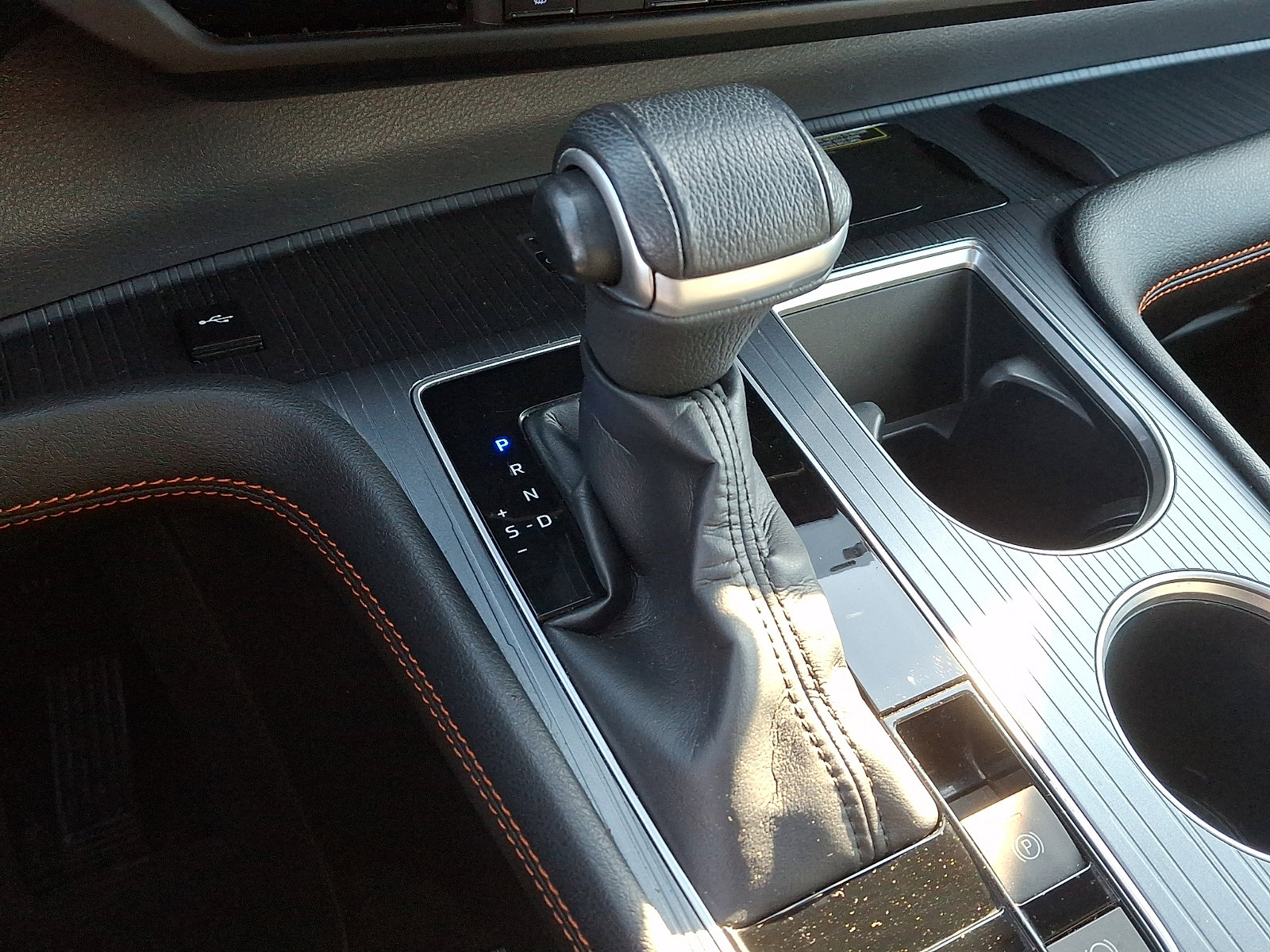 Used 2022 Toyota Sienna XSE w/ XSE Plus Package image 23