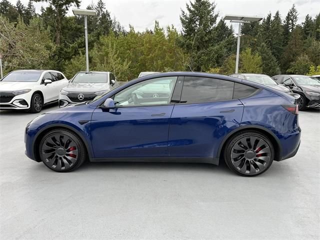 Used 2021 Tesla Model Y Performance image 2