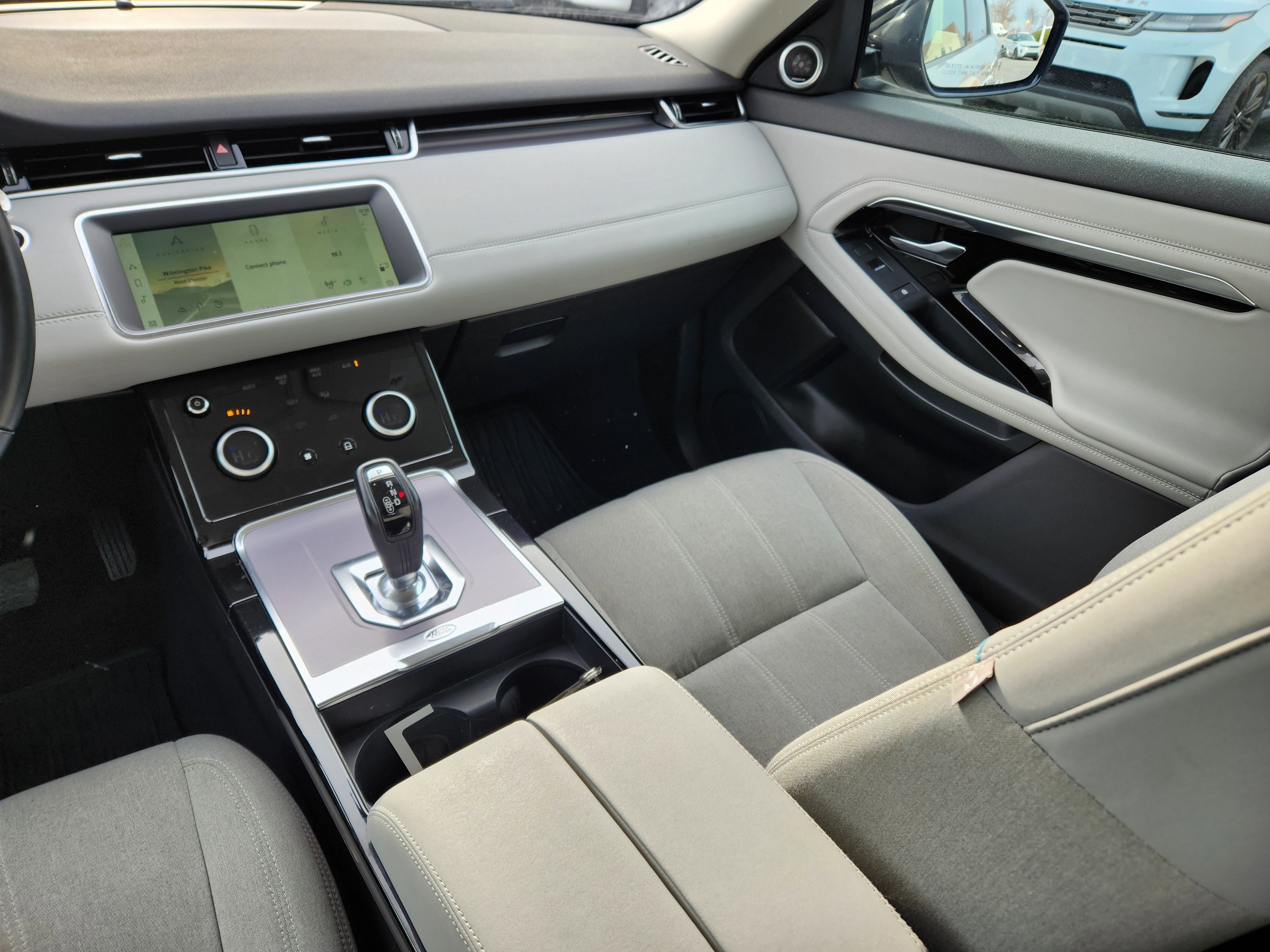 Used 2021 Land Rover Range Rover Evoque S image 14