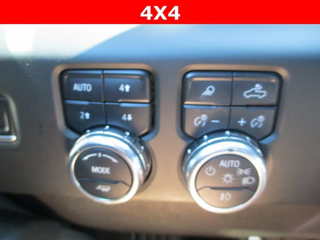 Used 2024 GMC Sierra 1500 AT4 w/ Technology Package image 29