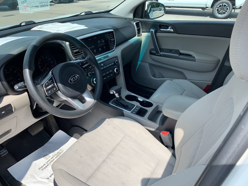 Used 2022 Kia Sportage LX AWD/4WD image 11