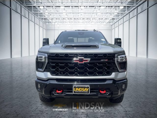 New 2026 Chevrolet Silverado 2500 ZR2 AWD/4WD image 7