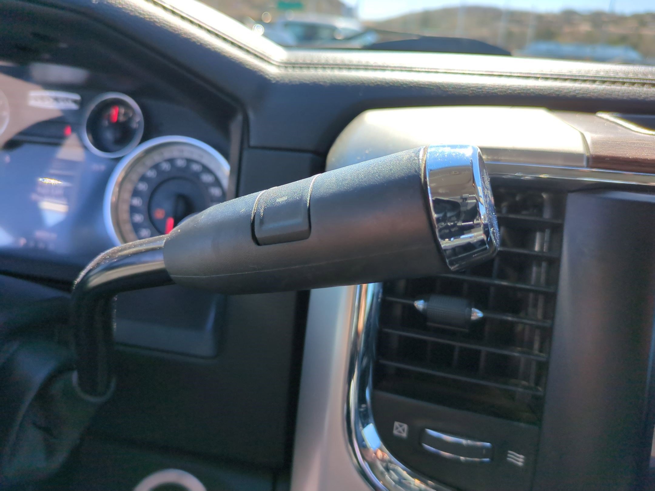 Used 2016 RAM 2500 Laramie w/ Sport Appearance Group image 26