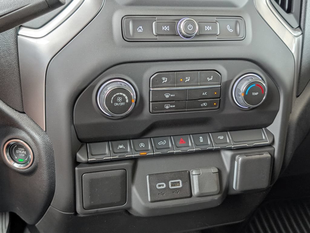 New 2026 Chevrolet Silverado 1500 Custom w/ LPO, Dark Essentials Package RWD image 19