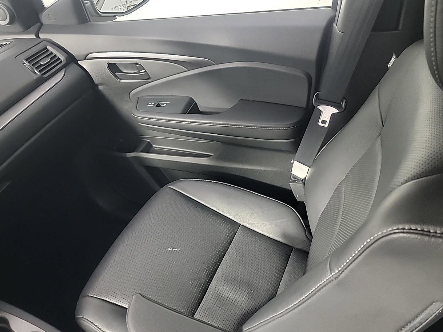 Certified 2023 Honda Passport EX-L image 23