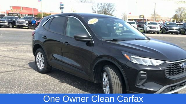 Used 2024 Ford Escape Active image 2