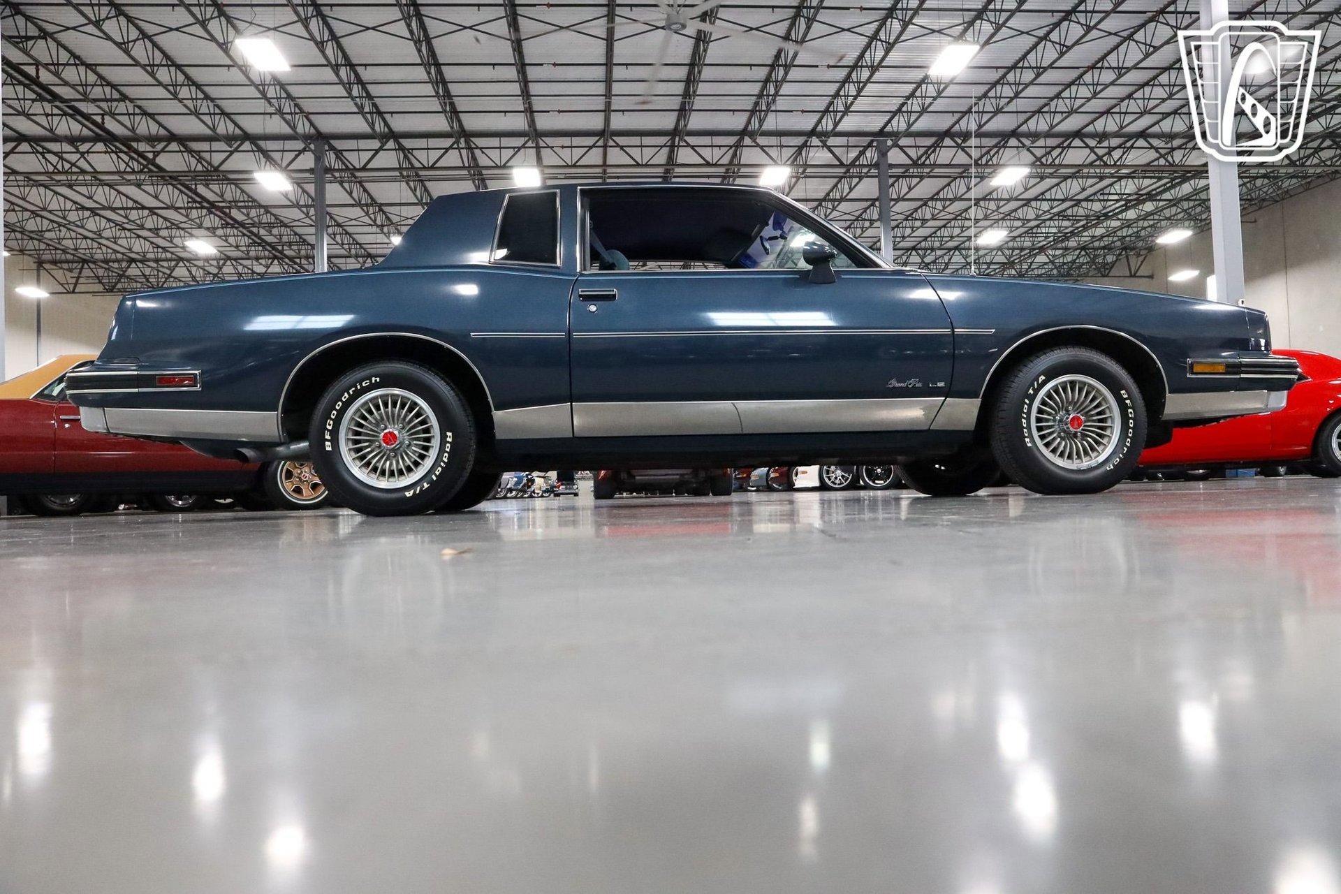 Used 1987 Pontiac Grand Prix LE RWD image 40