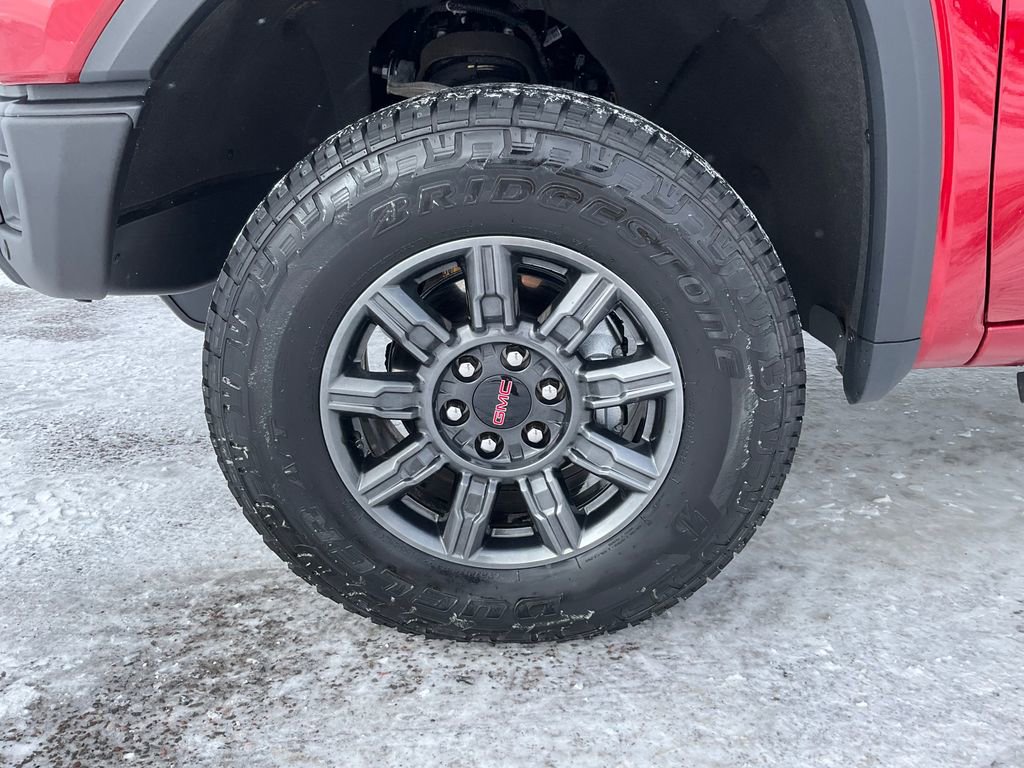 Used 2025 GMC Sierra 1500 AT4X image 38