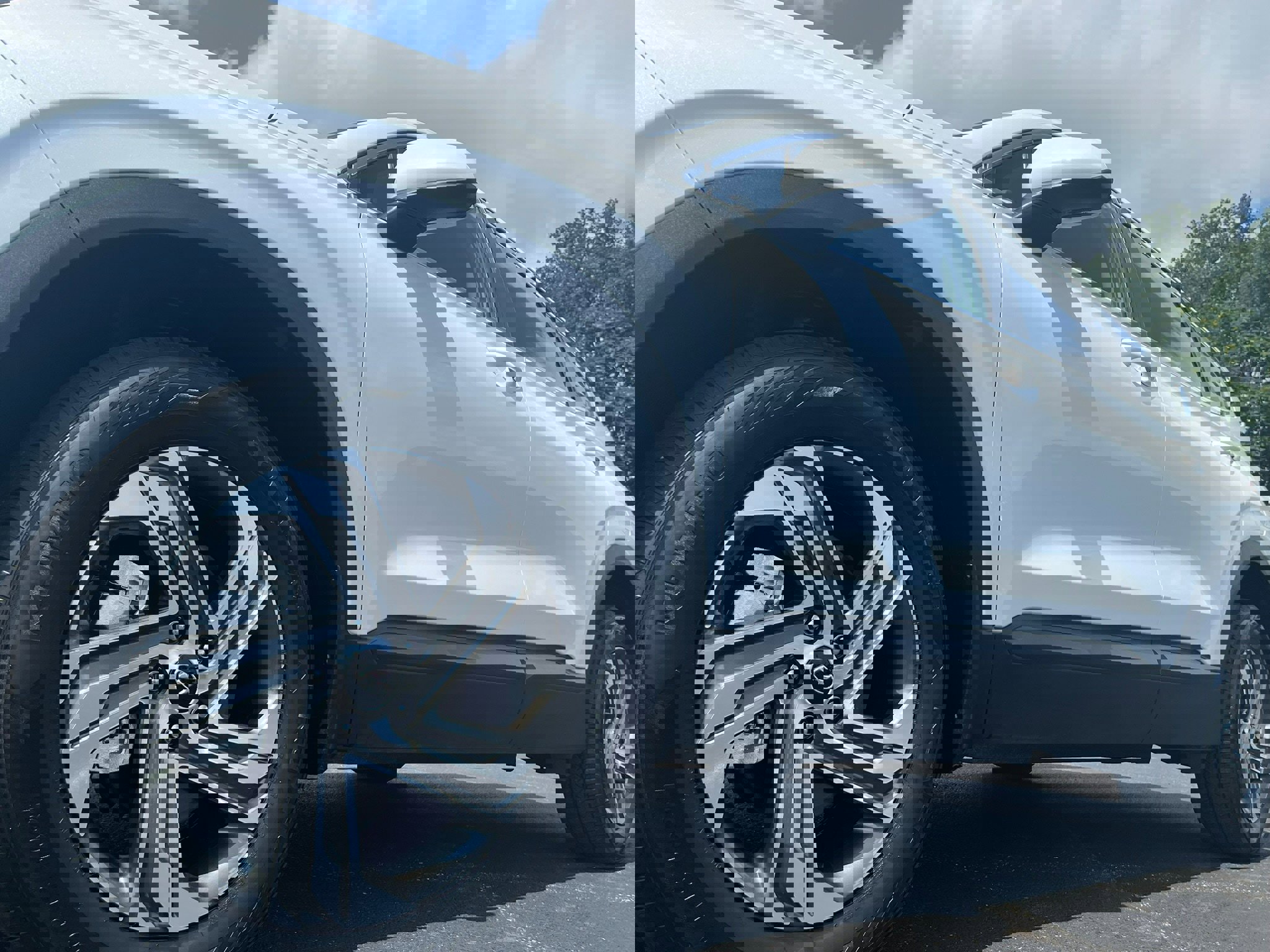 Used 2022 Hyundai Santa Fe SE image 5