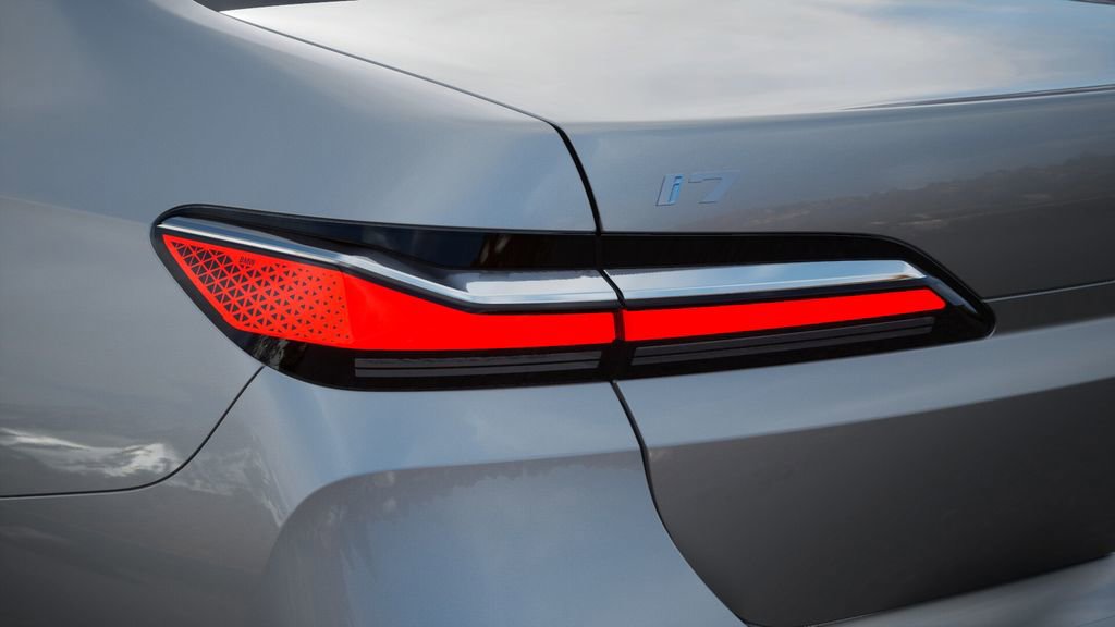 Used 2025 BMW i7 eDrive50 image 35